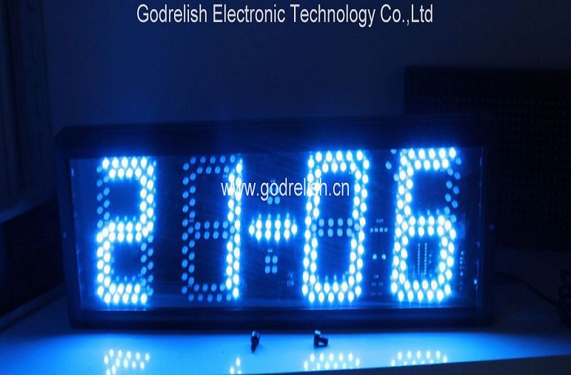 big outdoor led digital clock